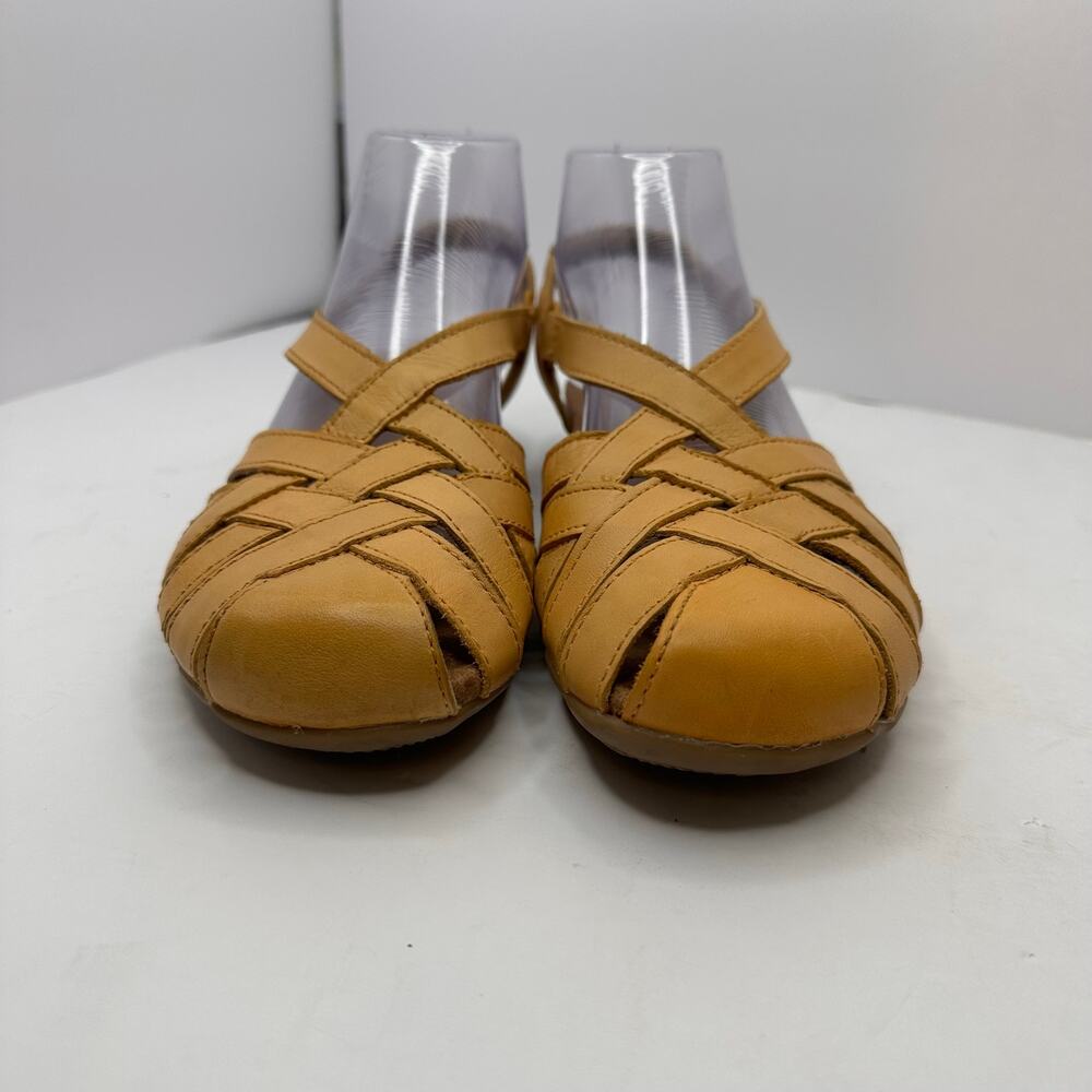 Earth Origins Belder Berri Amber Yellow Leather Gladiator Sandals Womens Size 8 - Picture 2 of 9